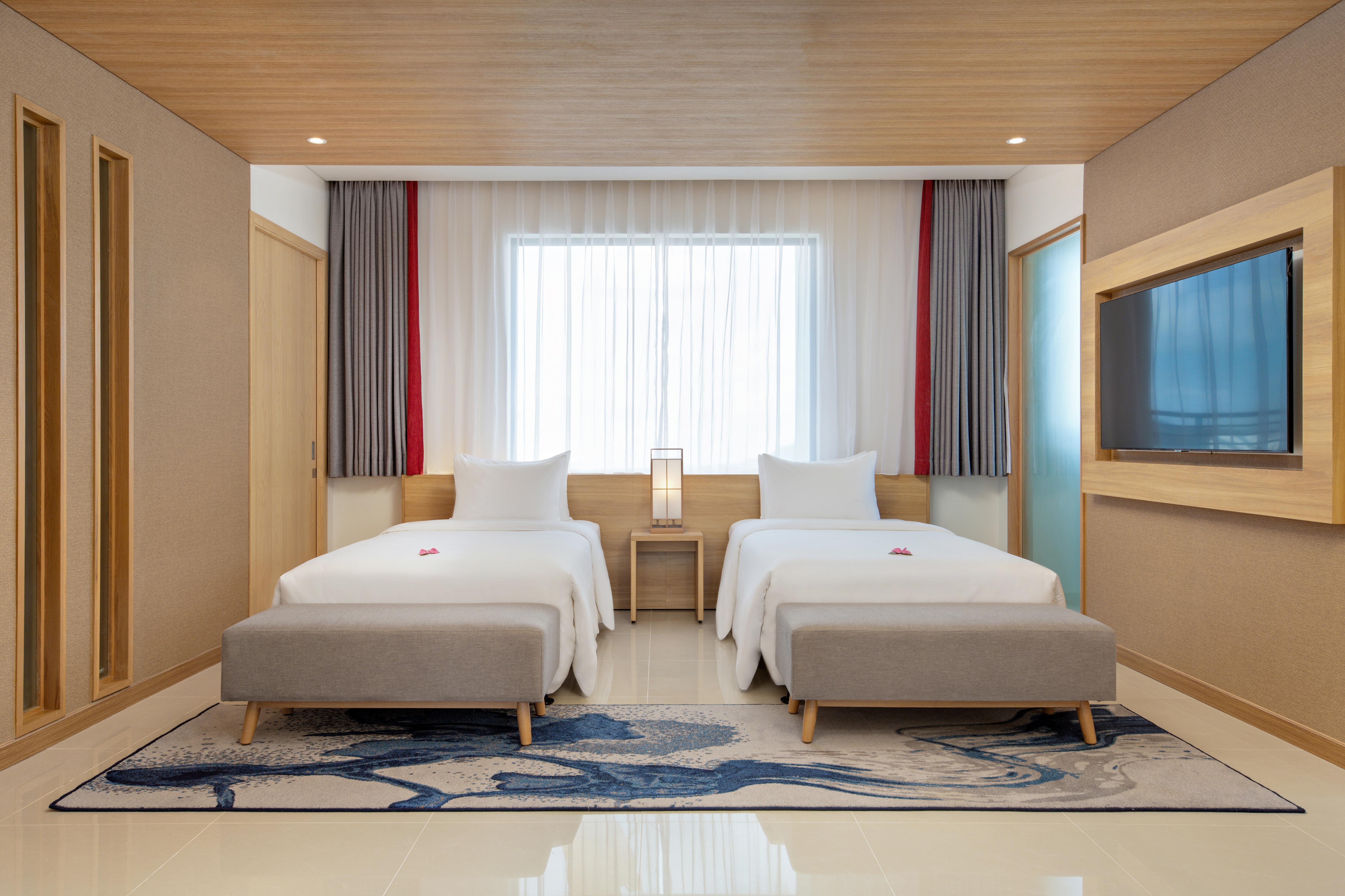 Resort - Mikazuki Japanese & 5*