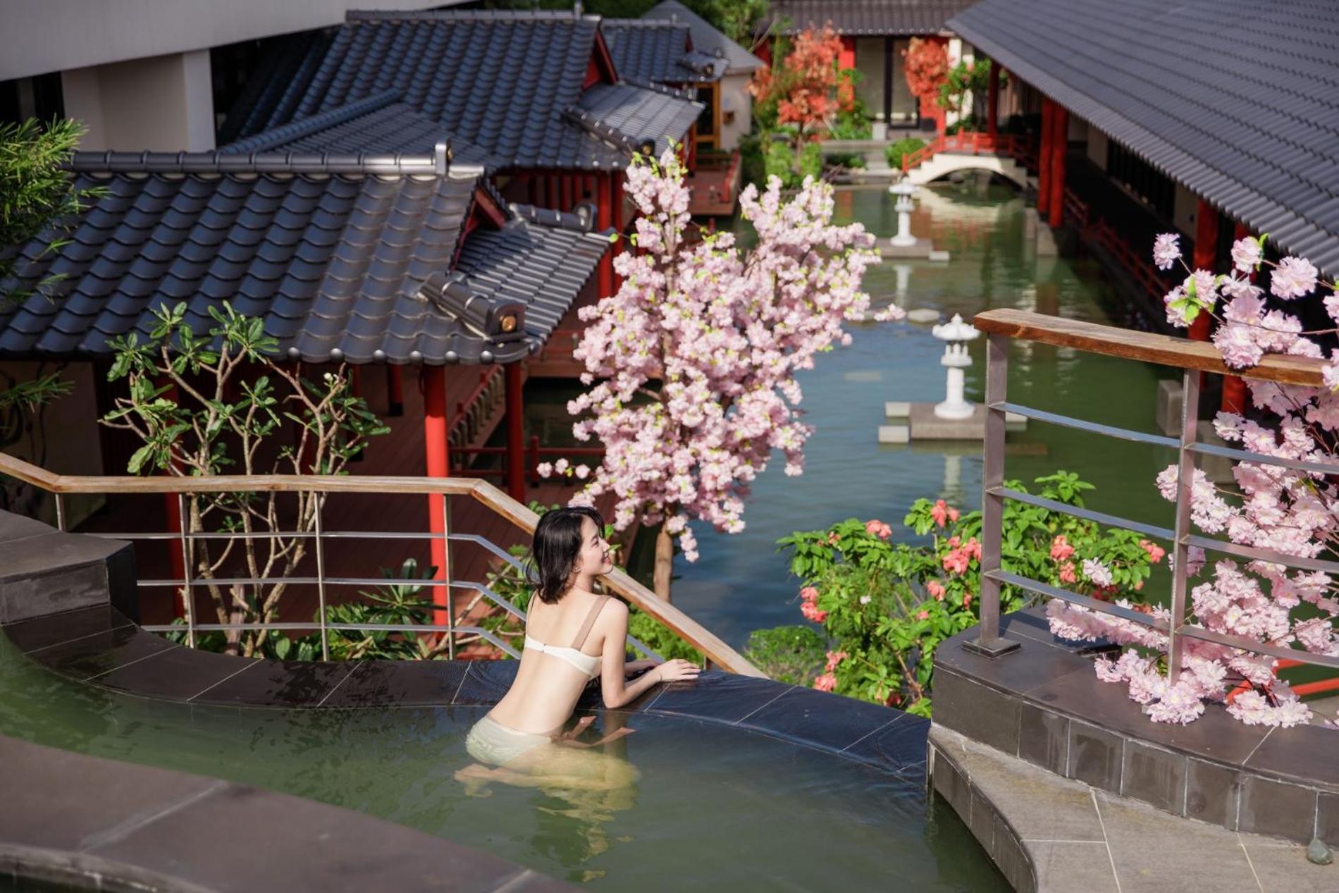 - Mikazuki Japanese & 5* Da Nang